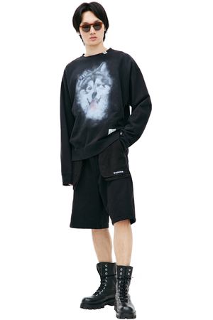 Черный свитшот с принтом