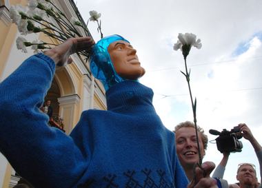  Самый модный митинг