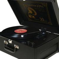 Том Уэйтс решил заняться выпуском граммофонов