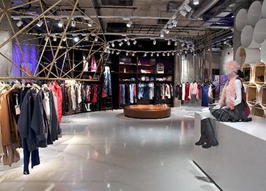 Показ коллекций осень-зима 2010/11 бутика Fashion Factory