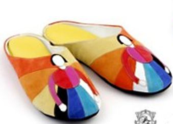  Дизайнерские тапочки в BAGSandSHOES.RU