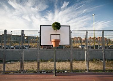  Сюрреализм на игровой площадке