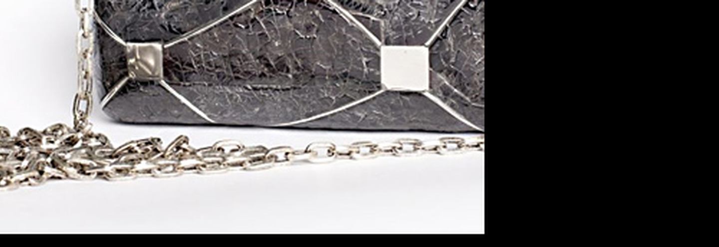 Загадочные клатчи Villanueva Carey в бутике Cara&Co