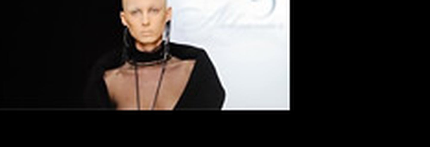 MB FWR 2011: пять платьев и одни микро-шорты