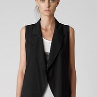 Жилеты в женских коллекциях лета 2011 