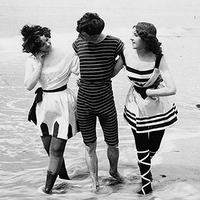 Мужские купальные костюмы: сто лет назад и сегодня 