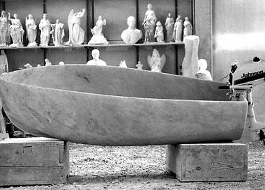  Мраморный перформанс Фабио Виале