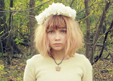  Юный блогер Тави Гевинсон пишет книгу