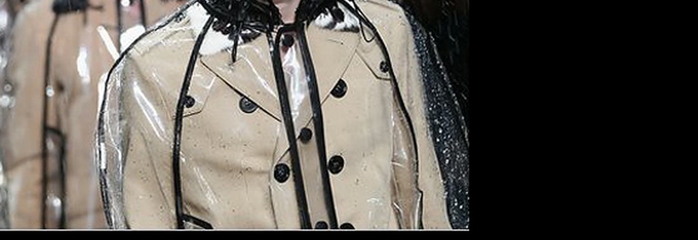 Плащ-дождевик