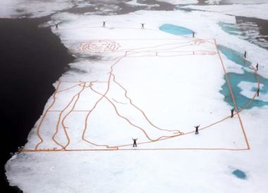  Тающий "Витрувианский человек"