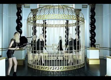 Кукольный домик Донателлы Версаче