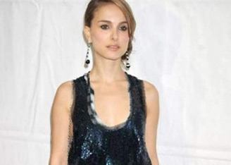  Скидки до 90% на платья к Новому Году  в бутике enSUITE