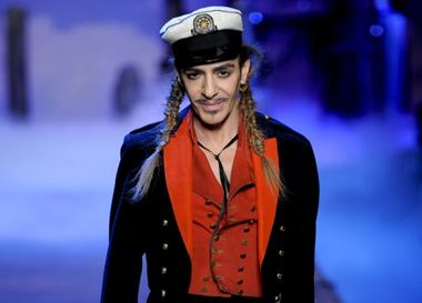 Dior - самая популярная марка в Facebook