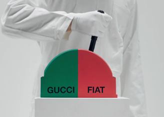 Как сделать Fiat 500 из сумочек и туфель Gucci?