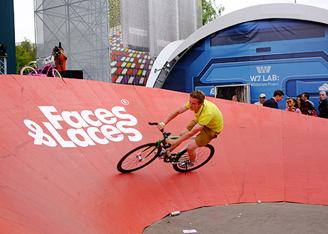  Faces&Laces в парке Горького. Репортаж с места событий