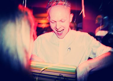  Как маэстро отпраздновал свои 26