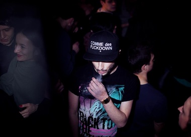 Electronica x Like Family