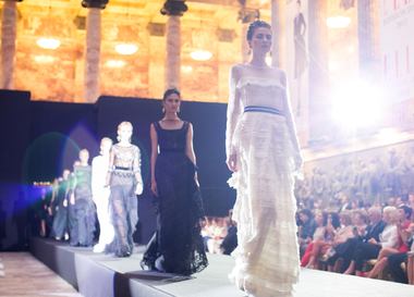  Подробности Elle Fashion Days Alberta Ferretti