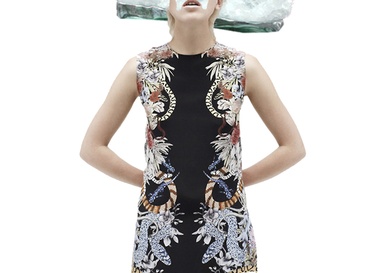 Выставка Эрнесто Артильо «Красота в Разрезе»