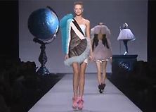 6 октября, 22:15. Alexander McQueen S/S10 LIVE