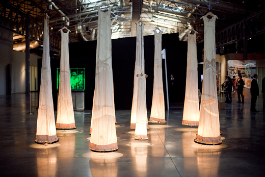 Выставка Dysfashional в «Гараже». Ноябрь-декабрь 2010