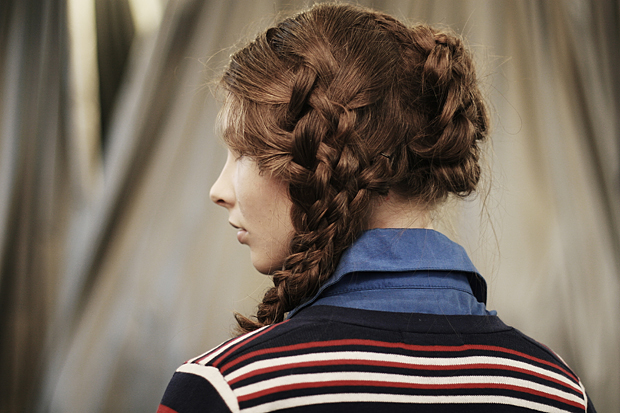 Style Files: мастер-класс по прическам. Лето 2011. Alexander McQueen