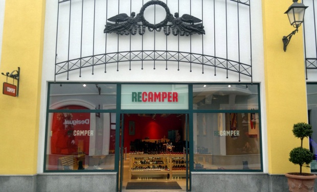 магазин Re-Camper в Outlet Village Белая Дача