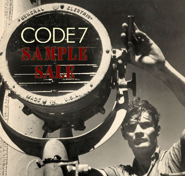 распродажа в магазине Code 7 Store & Outlet