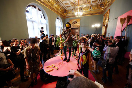 bernhard willhelm, aurora fashion week