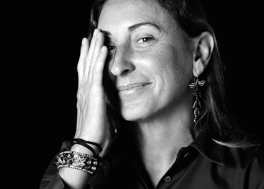  Prada поможет восстановить церковь