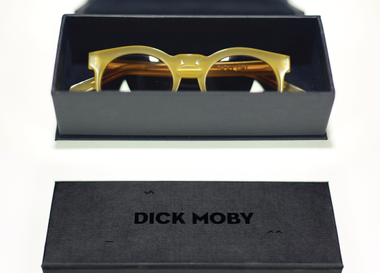 Купи очки и спаси океан