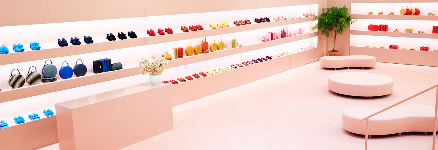Магазины обуви, сумок и аксессуаров в Москве