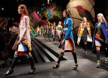 На неделю моды в Милане теперь можно покупать билеты