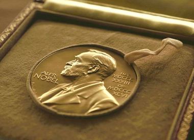 Кто и за что получит сегодня Нобелевскую премию
