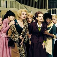 Восемь женщин Новогоднее кино на вечер: