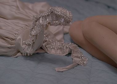 Нетипичная красота: Ожившее платье Miu Miu