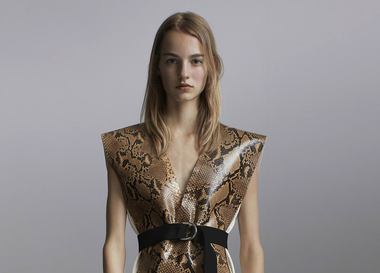  Hypebeast запустили женский аналог – Hypebae