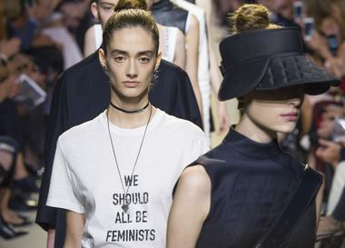 Что изменила прошедшая Неделя моды в Париже