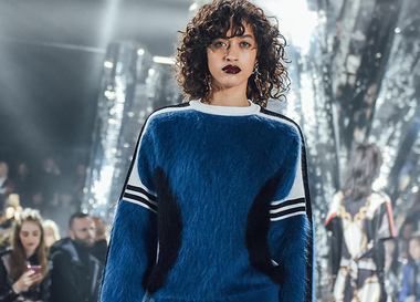 Видео: показ Louis Vuitton Осень/Зима 2016-2017