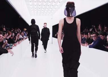 Видео: показ adidas Y-3 Весна/Лето 2017