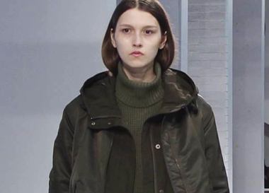 Видео: показ Uniqlo Осень/Зима 2016-2017