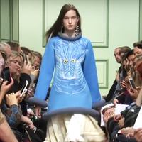 показ J. W. Anderson Весна/Лето 2017 Видео: