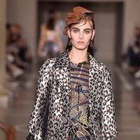 показ Christopher Kane Весна/Лето 2017 Видео: