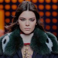 показ Fendi Осень/Зима 2016-2017 Видео: