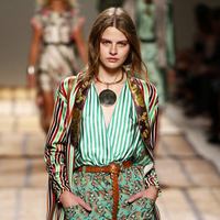 показ Etro Весна/Лето 2017 Видео: