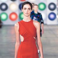 показ Boss Весна/Лето 2017 Видео: