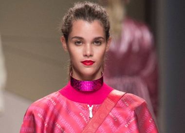 Видео: показ Trussardi Весна/Лето 2017