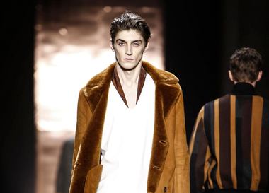 Видео: показ Berluti Осень/Зима 2016-2017