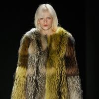 показ Vera Wang Осень/Зима 2016-2017 Видео: