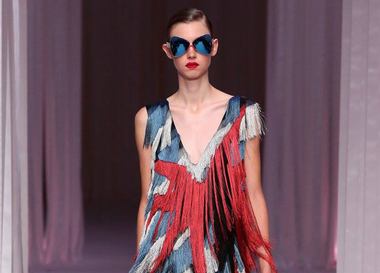 Видео: показ Marco de Vincenzo Весна/Лето 2017